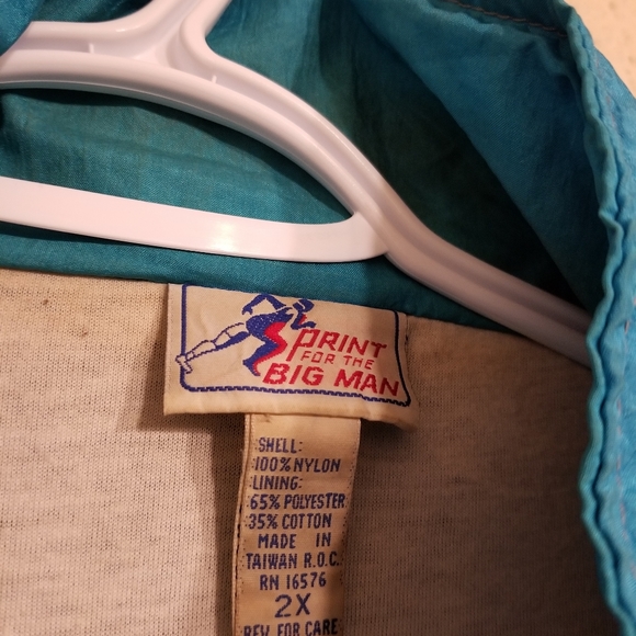 Vintage Print For The Big Man Windbreaker - Picture 4 of 5